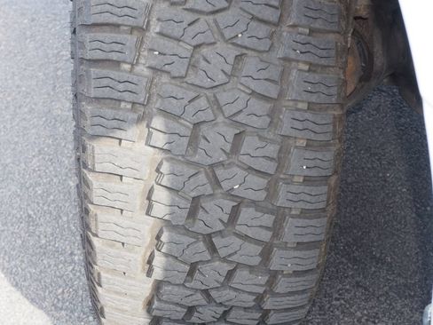 Used 2019 Ford F250 XLT AWD/4WD image 10