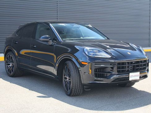 New 2026 Porsche Cayenne S image 10