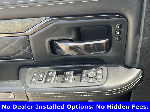 Used 2025 RAM 3500 Limited AWD/4WD image 20