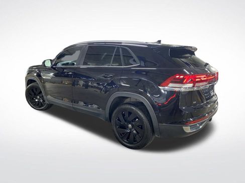 Used 2024 Volkswagen Atlas Cross Sport SE w/ Black Wheel Package image 3