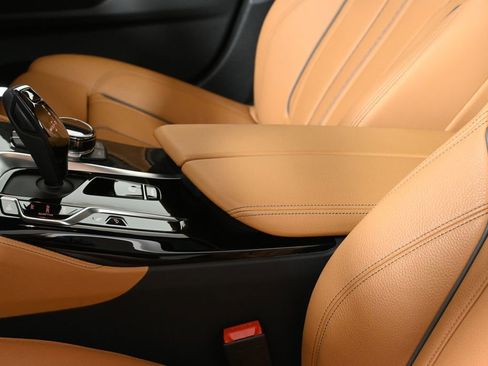 Certified 2023 BMW M550i xDrive w/ Executive Package image 26