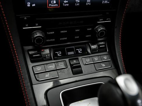 Used 2019 Porsche 718 Cayman GTS RWD image 31