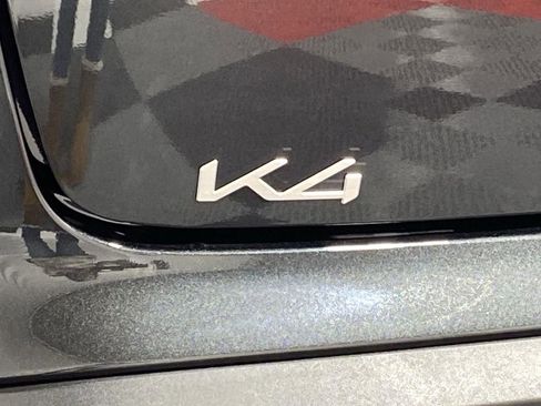 New 2026 Kia K4 LXS image 32