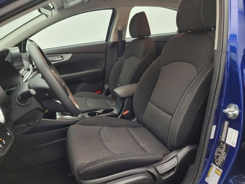 Used 2024 Kia Forte LXS w/ LXS Technology Package image 17