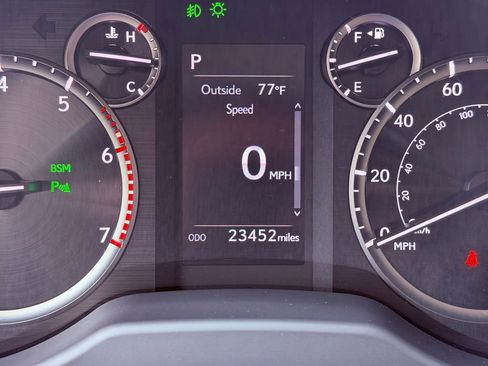 Certified 2023 Lexus GX 460 Premium w/ Accessory Package image 25