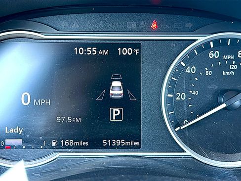 Used 2024 Nissan Versa SR FWD image 25