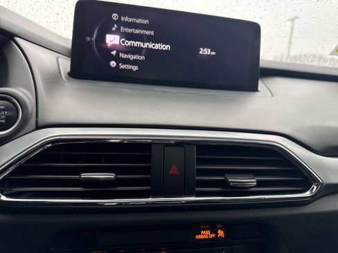 Used 2023 MAZDA CX-9 Touring image 16