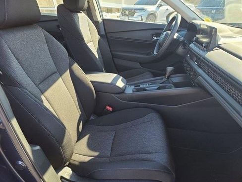 Used 2025 Honda Accord SE image 22