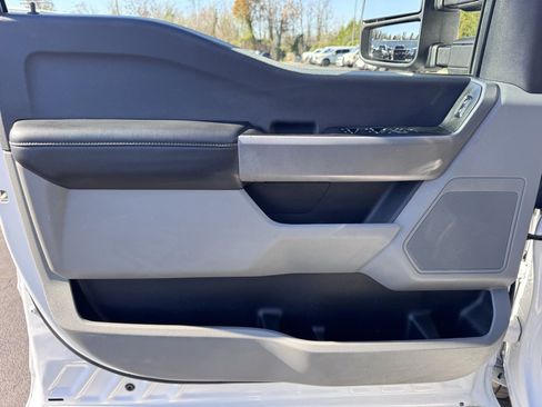 Used 2024 Ford F250 XLT image 25