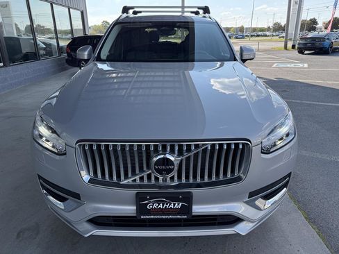 Used 2024 Volvo XC90 B6 Plus image 2
