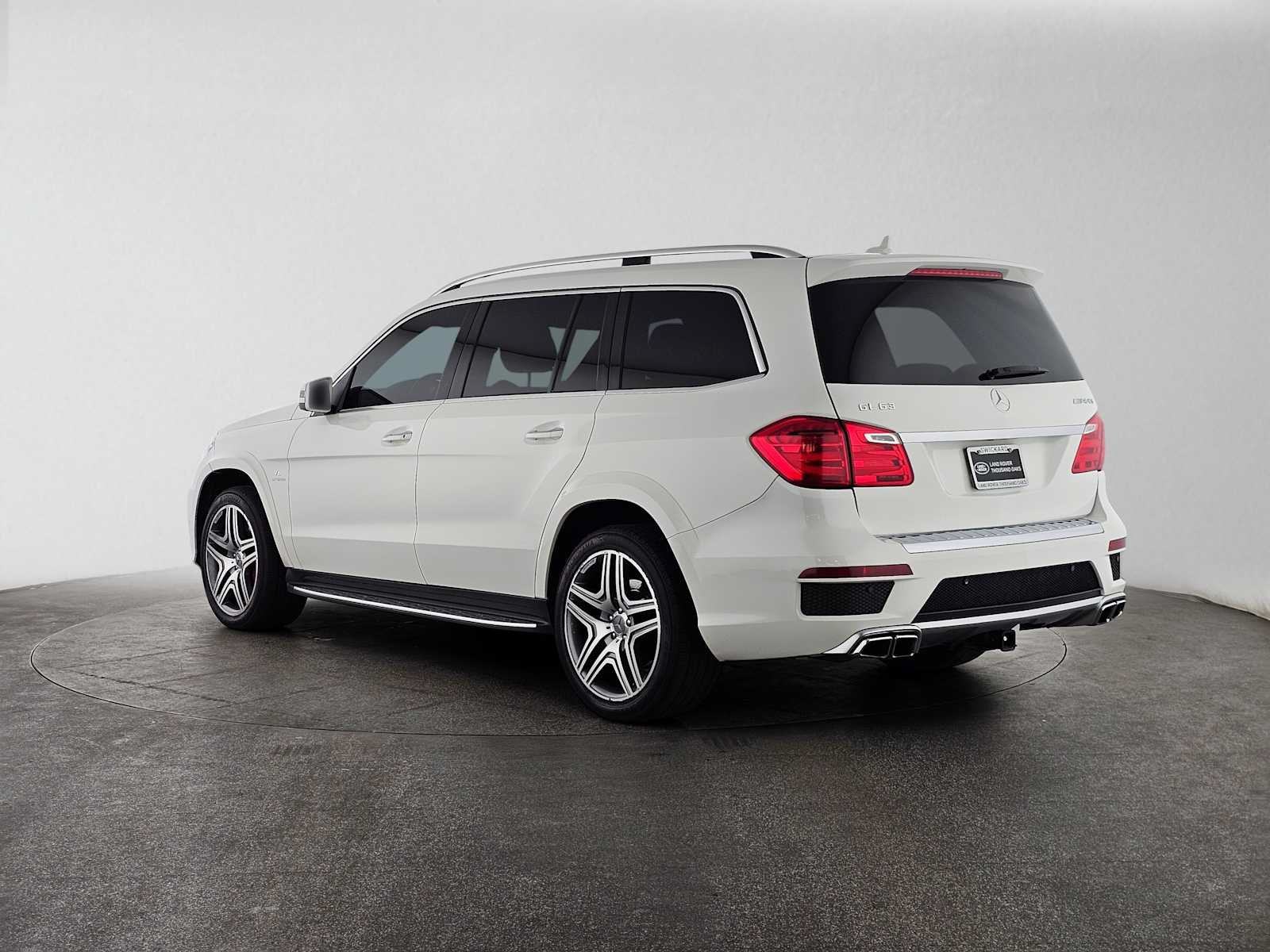 Used 2015 Mercedes-Benz GL 63 AMG 4MATIC image 3