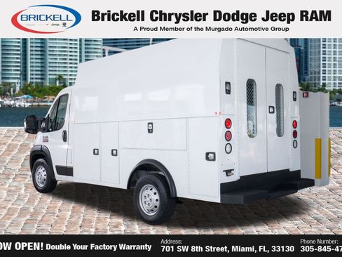 Used 2017 RAM ProMaster 3500 w/ Premium Appearance Group FWD image 6