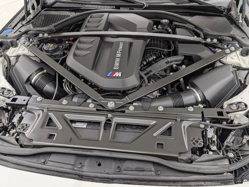 Used 2021 BMW M4 Competition w/ M Carbon Exterior Package image 27