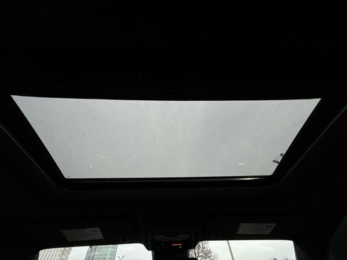 New 2026 GMC Canyon Denali image 24