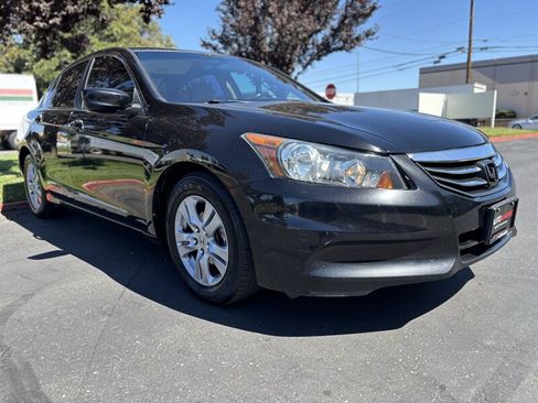 Used 2011 Honda Accord SE image 37