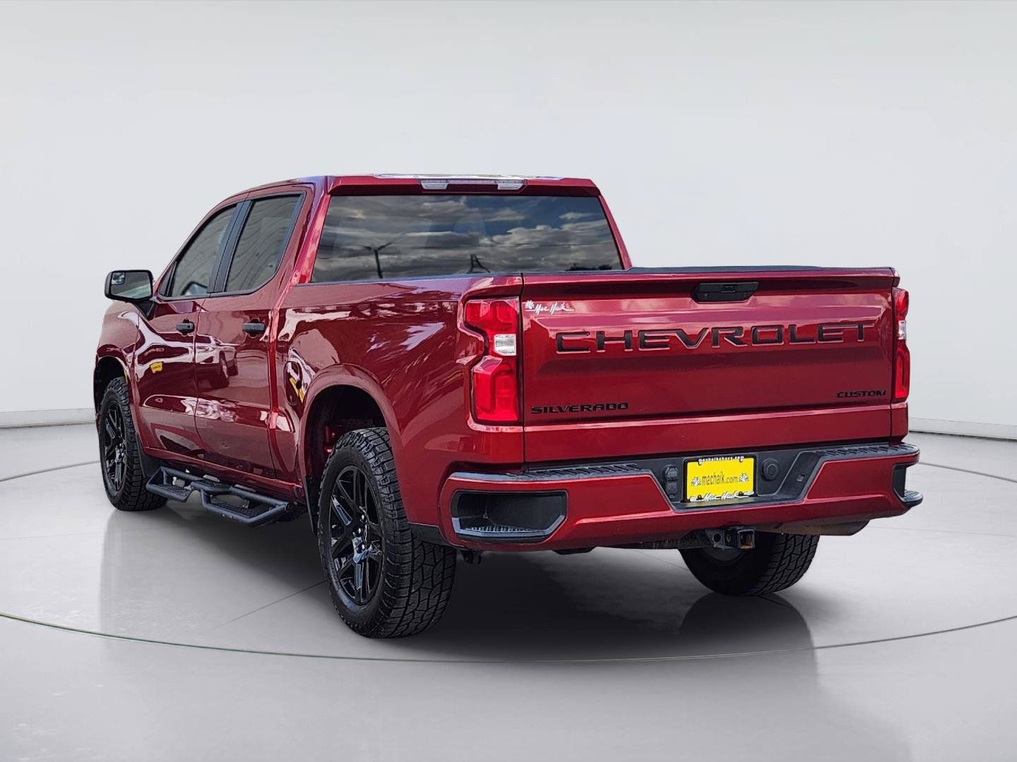 Used 2022 Chevrolet Silverado 1500 Custom w/ LPO, Blackout Package RWD image 7