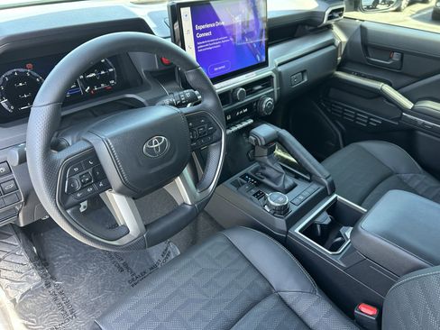 Used 2026 Toyota 4Runner TRD Sport Premium AWD/4WD image 18