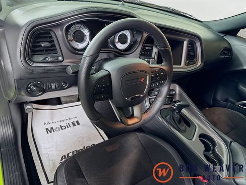 Used 2023 Dodge Challenger R/T Scat Pack image 9