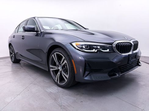 Used 2021 BMW 330e xDrive w/ Convenience Package AWD/4WD image 10