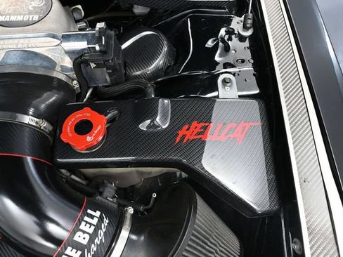 Used 2016 Dodge Challenger SRT Hellcat RWD image 56