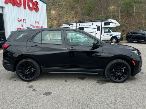 Used 2024 Chevrolet Equinox LS w/ Midnight Edition image 8