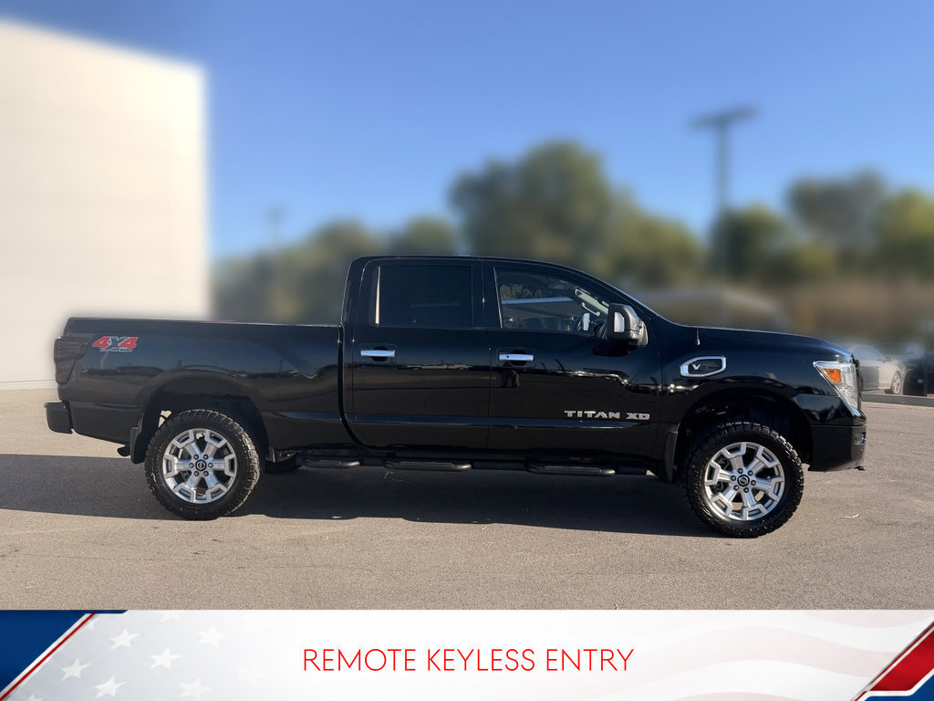 Used 2021 Nissan Titan SV w/ SV Convenience Package AWD/4WD image 4