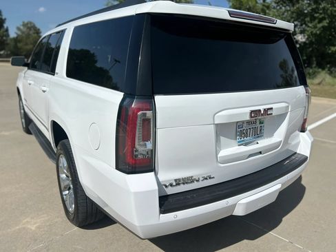 Used 2018 GMC Yukon XL SLT w/ HD Trailering Package RWD image 8