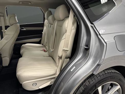 Used 2025 Genesis GV80 2.5T Advanced image 32