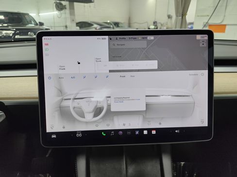 Used 2021 Tesla Model Y Long Range AWD/4WD image 32