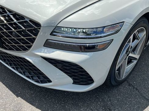 Used 2025 Genesis G80 3.5T Sport image 14