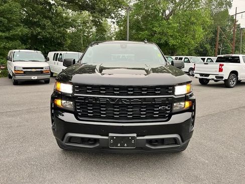 Used 2022 Chevrolet Silverado 1500 Custom w/ LPO, Dark Essentials Package AWD/4WD image 3