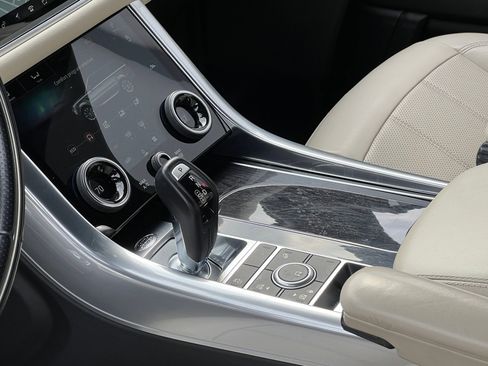 Used 2021 Land Rover Range Rover Sport HSE Silver Edition AWD/4WD image 32