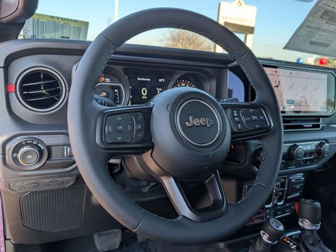 New 2026 Jeep Wrangler Unlimited Rubicon AWD/4WD image 8