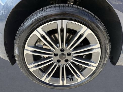 New 2026 Land Rover Range Rover Sport Dynamic SE image 8