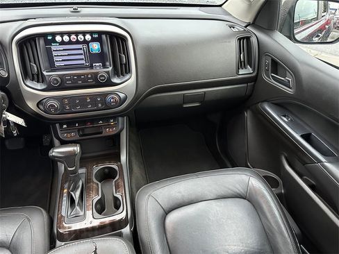 Used 2017 GMC Canyon SLT w/ Driver Alert Package image 20