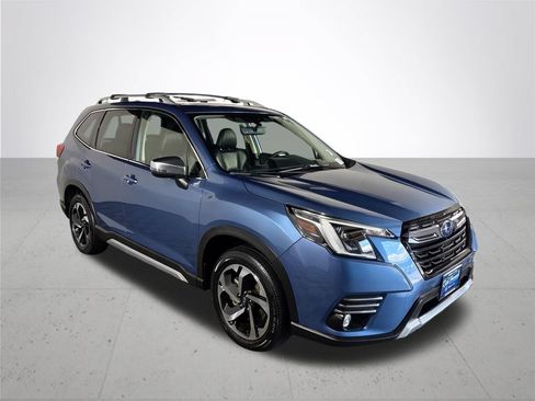 Used 2023 Subaru Forester Touring AWD/4WD image 4
