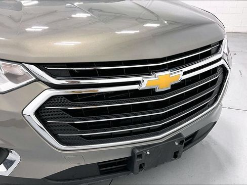 Used 2019 Chevrolet Traverse LT FWD image 33