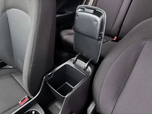 New 2026 Hyundai Kona SE AWD/4WD image 19