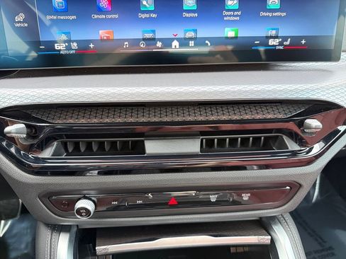 Certified 2025 BMW 440i xDrive Convertible w/ Premium Package AWD/4WD image 28