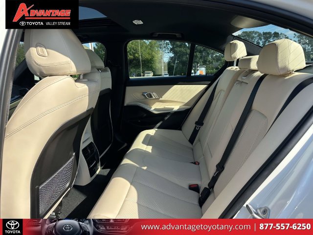 Used 2023 BMW 330i xDrive Sedan w/ Premium Package AWD/4WD image 14