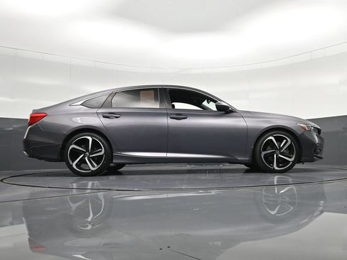 Used 2019 Honda Accord Sport image 22