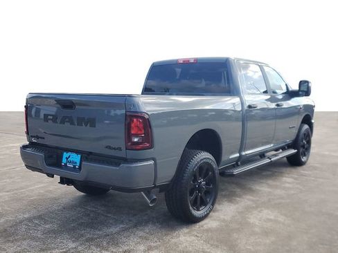 New 2026 RAM 2500 Big Horn AWD/4WD image 4