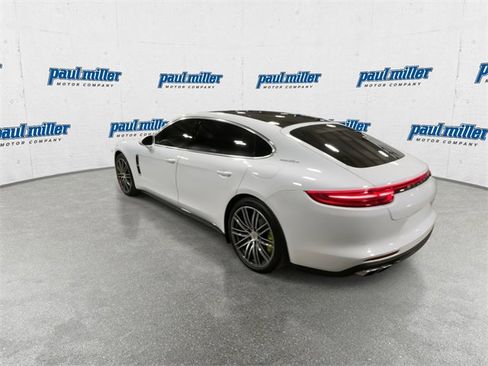 Used 2018 Porsche Panamera Turbo S Executive image 8