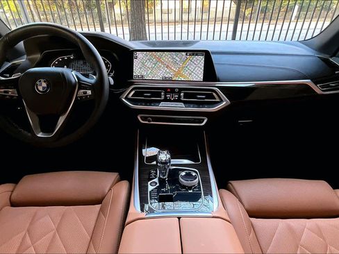 Used 2023 BMW X5 xDrive40i image 15