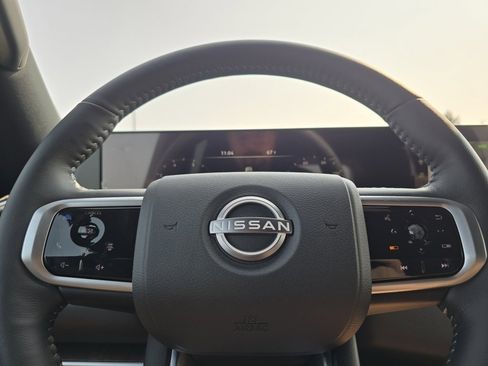 New 2025 Nissan Armada SL w/ Captain's Chari Seat Package image 17