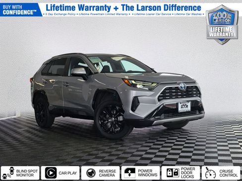 Used 2022 Toyota RAV4 SE w/ Convenience Package image 1