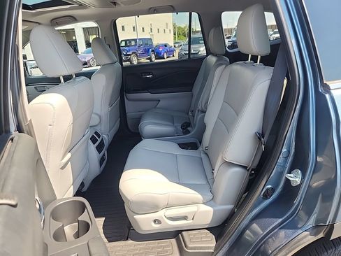 Used 2022 Honda Pilot Touring image 29