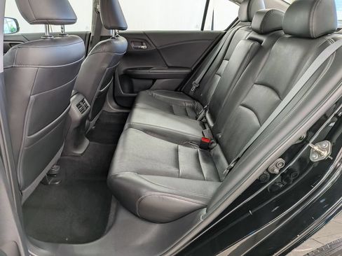 Used 2015 Honda Accord EX-L image 28