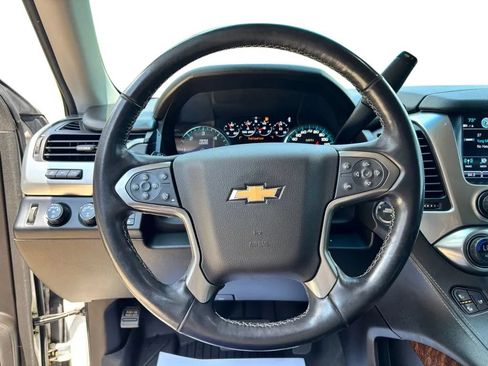 Used 2019 Chevrolet Tahoe Premier AWD/4WD image 13