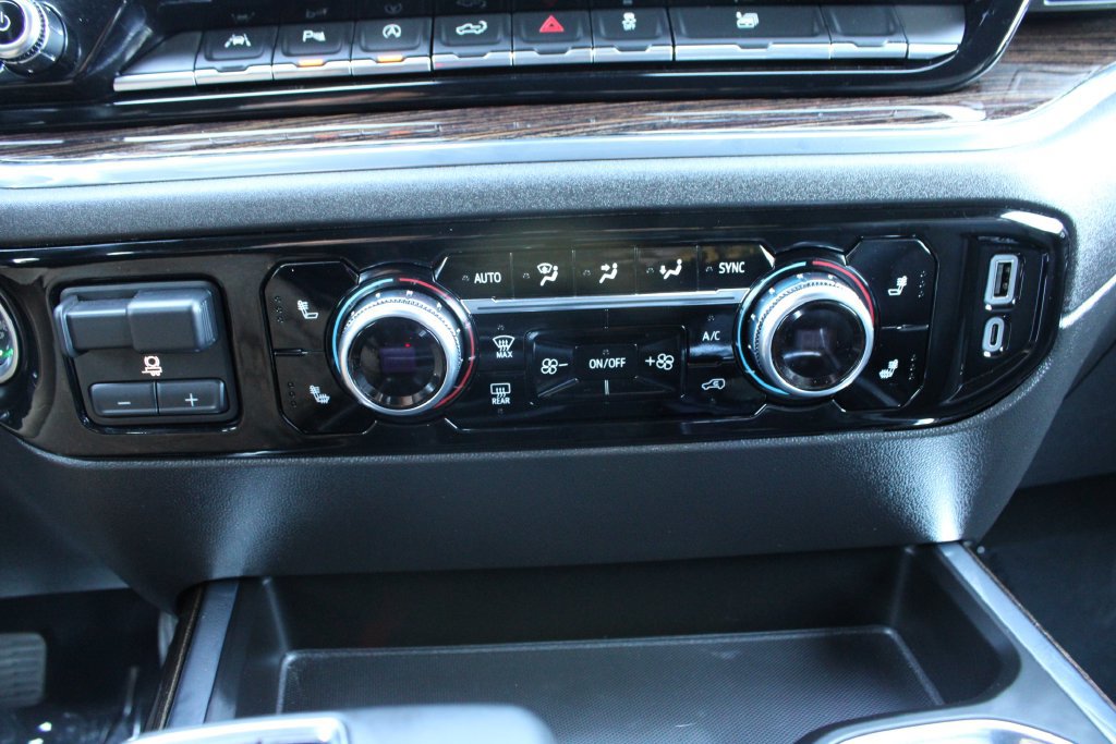 Used 2023 GMC Sierra 1500 Elevation w/ Elevation Premium Package AWD/4WD image 27